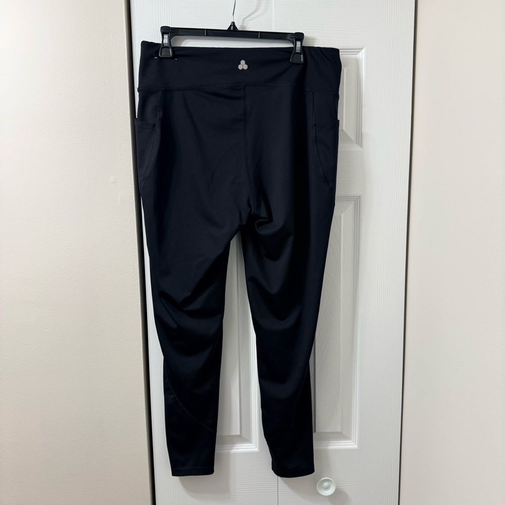 Tek Gear Women's Black Leggings - Picture 3 of 4